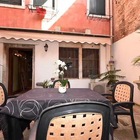 Do Pozzi Apartament Wenecja